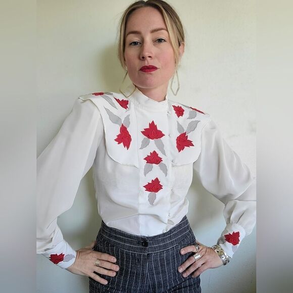The Rosalia Red Rose Victorian Vintage Blouse S - Picture 6 of 12